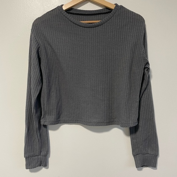 2pc Grey Waffle Long Sleeve Top &  Shorts - Picture 3 of 9